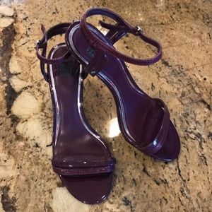 Size 8.5,purple,patent leather/textured,strappy high heel sandal. Gently worn.
